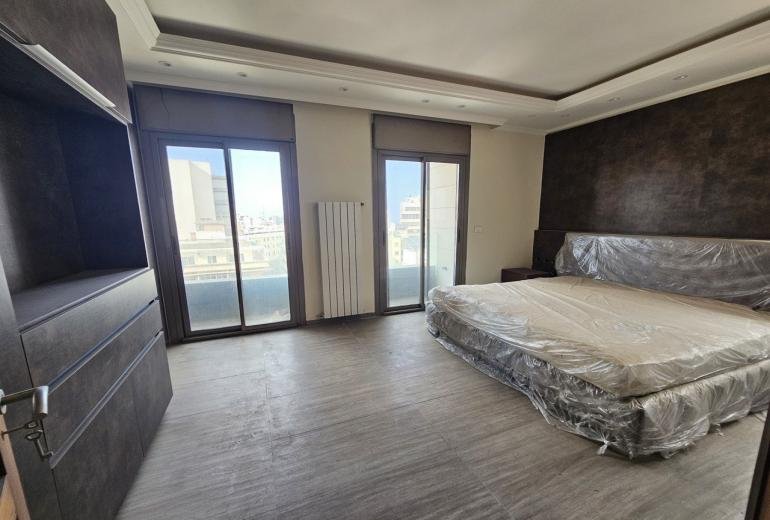 Super Deluxe Duplex for Sale in Achrafiyeh - دوبلكس سوبر ديلوكس للبيع