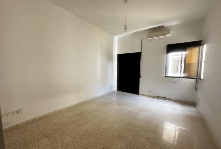 Apartment for Sale in Awkar - شقة للبيع في عوكر
