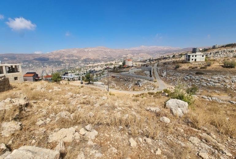 Land for Sale in Tarchich – Stunning View  ‎أرض مميزة للبيع في ترشيش – إطلالة رائعة