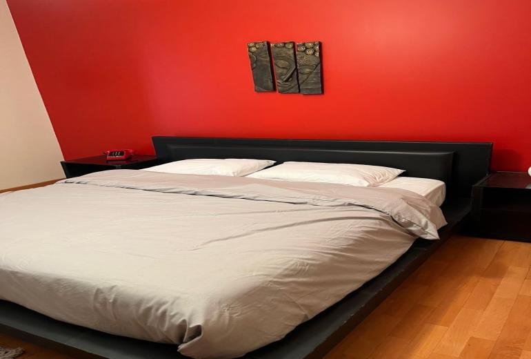 Apartment for Rent in Gemmayzeh  شقة للإيجار في الجميزة